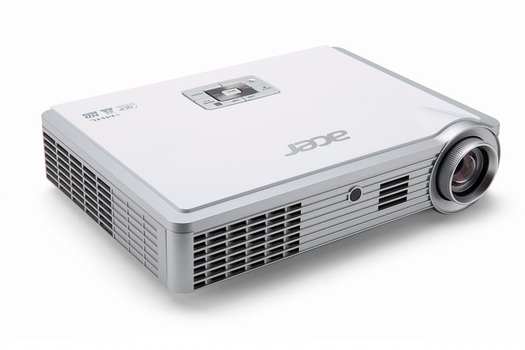 Acer_ProjectorK335_01