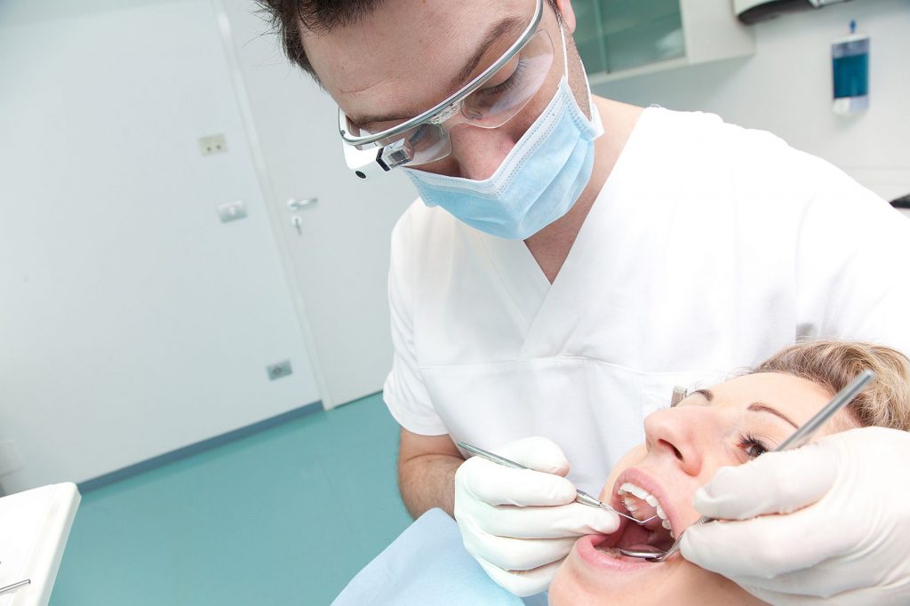 Dentista_Dental Glass