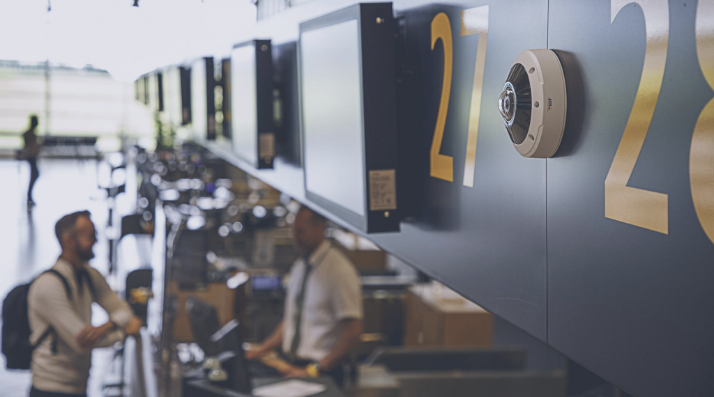 AXIS M3077-PLE Network Camera