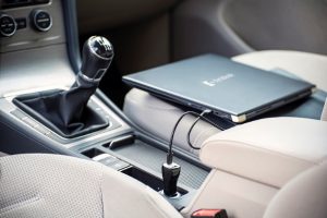 Dynabook: gli accessori must-have per ricreare la postazione di lavoro anche lontano da casa