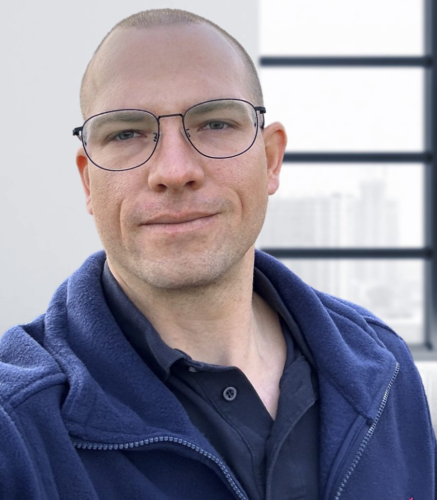 Max Komarow, Product Manager presso Rosenberger OSI 