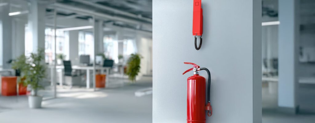 Snom E303: il telefono d’emergenza adatto a tutti gli ambienti Snom-E303