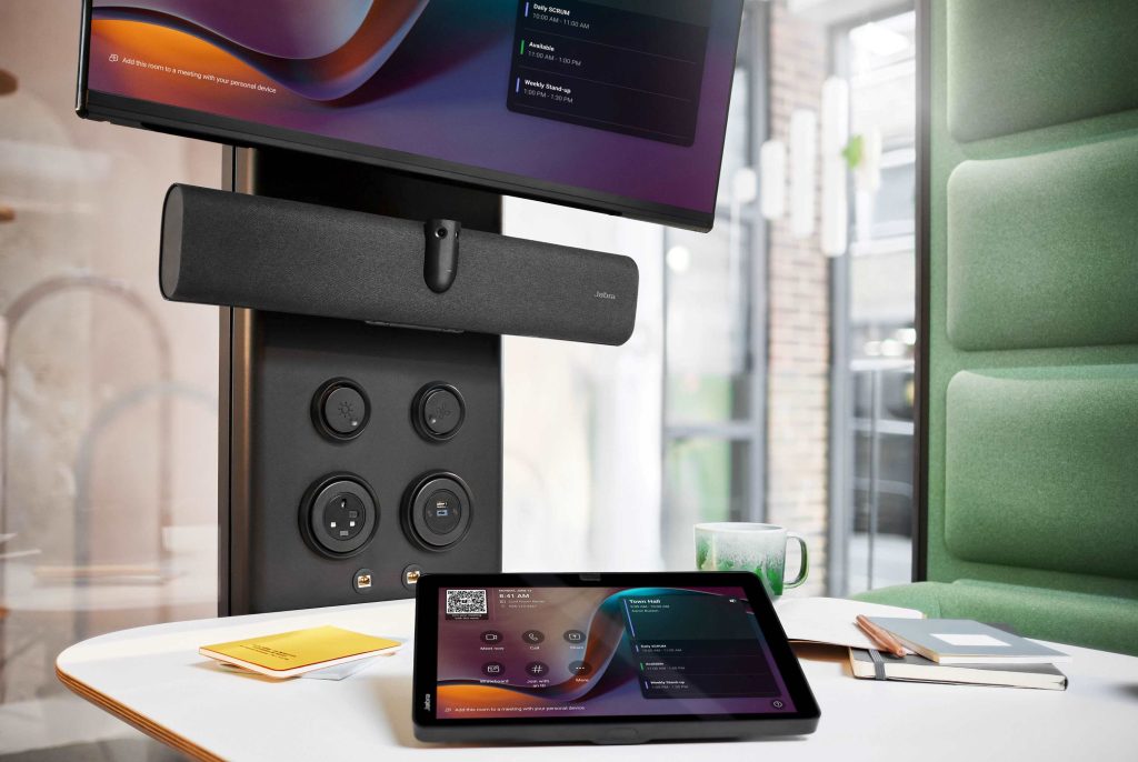 PanaCast 40 VBS: la barra video a 180° di Jabra PanaCast-40-VBS