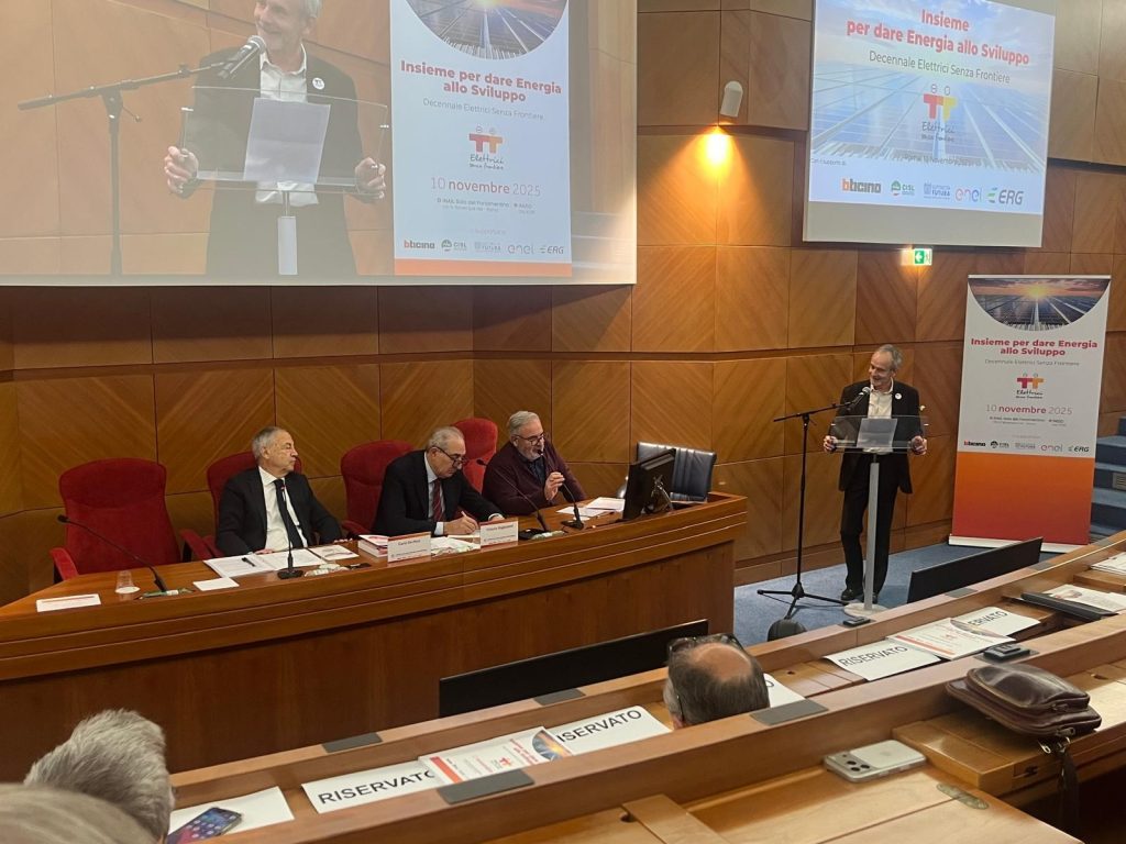 Decennale Elettrici Senza Frontiere_con Hervè Gouyet, Presidente Elettrici Senza Frontiere Francia