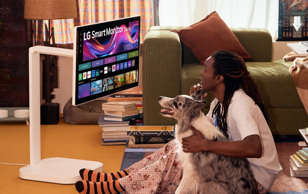 LG Swing: lo smart monitor che ridefinisce gli spazi LG Swing