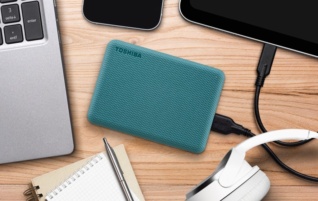 Toshiba Canvio Advance: l’hard disk esterno per il Back To School Toshiba Canvio Advance