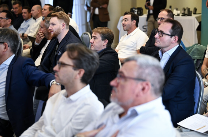 Snom amplia la rete partner con 500 nuovi ingressi Snom-partner